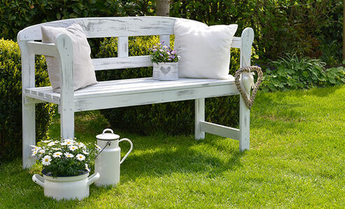 Wood finishes for garden furniture