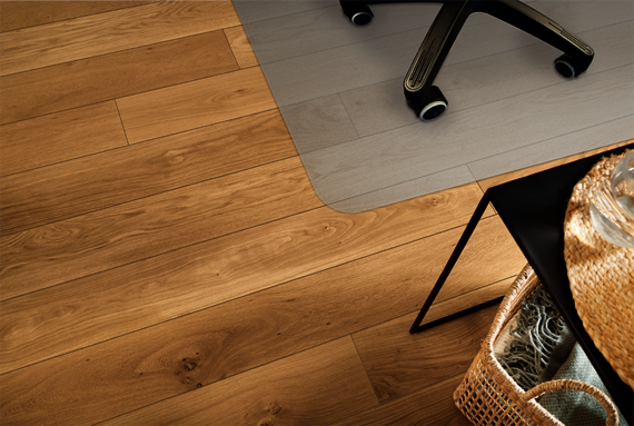 Osmo care tip - give solid wood flooring constructional protection, for example mats under swivel chairs