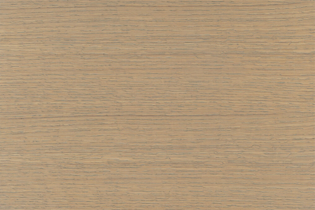 Variété de teintes claires avec l'Huile pour bois 2K – 6112 gris argent et 6118 gris clair. Rapport de mélange 1:1