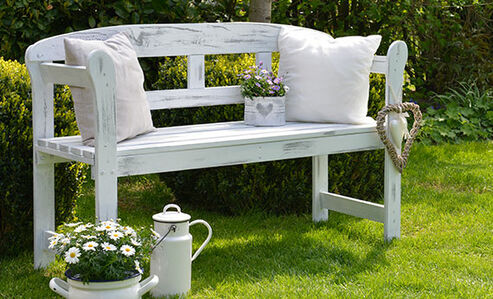 Wood finishes for garden furniture