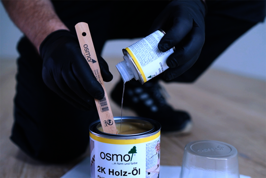 Osmo 2K Wood Oil offers a lot of design freedom. All colours can be mixed with each other - and directly on site.