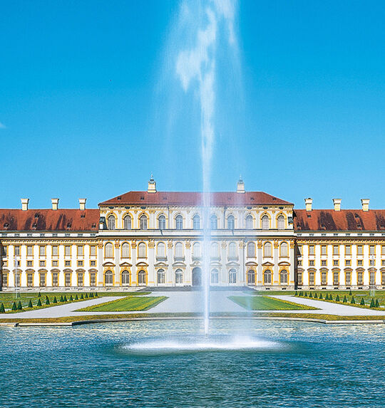 Référence Osmo : Le château de Schleißheim date des 17e et 18e siècles et était la résidence de la famille royale de Bavière.